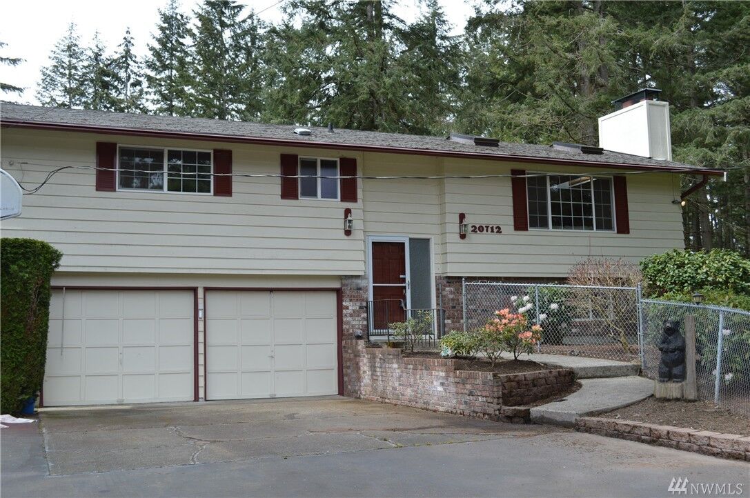 Property Photo: 20712 50th Ave E WA 98387