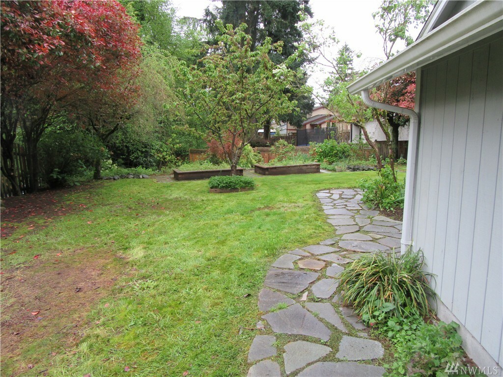 Property Photo:  2809 S 301st Lane  WA 98003 