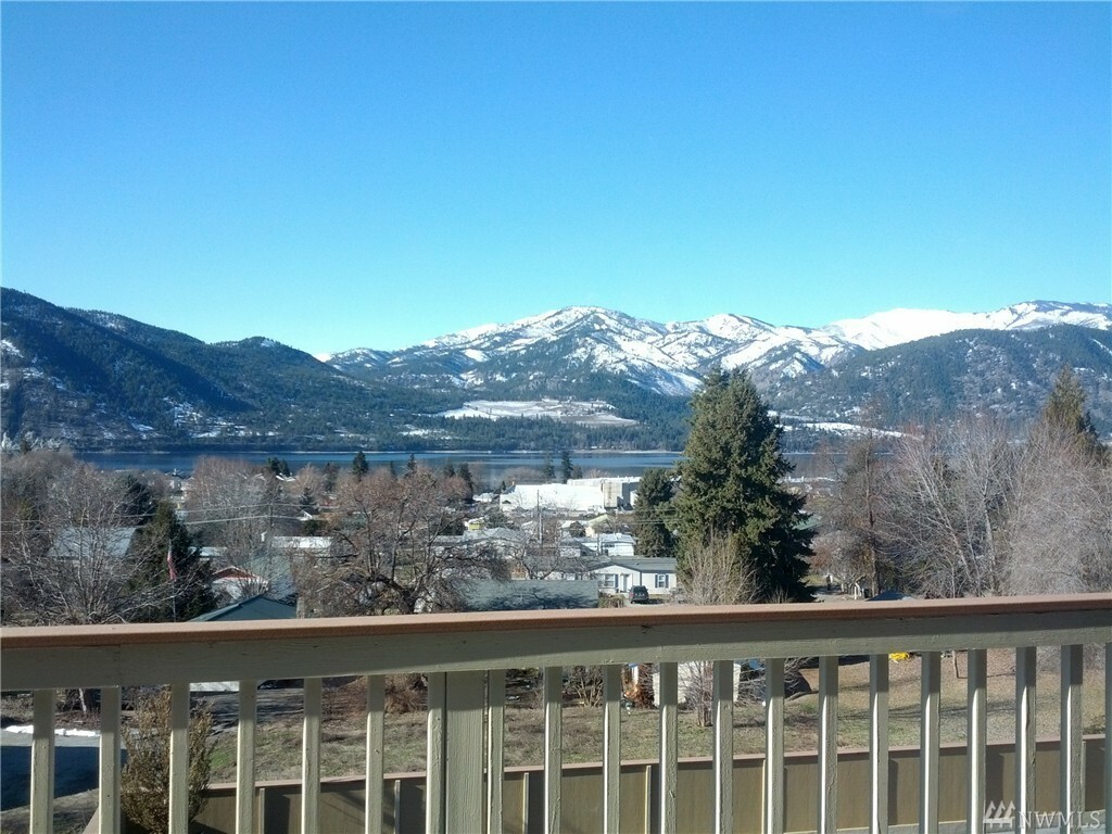 Property Photo: 54 Coral St WA 98831