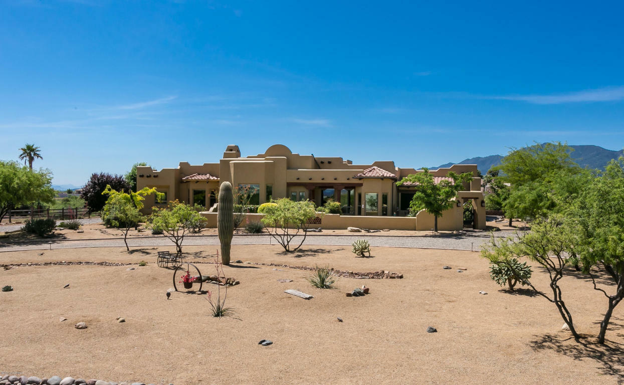 Property Photo:  825 E House Mountain Drive  AZ 86326 