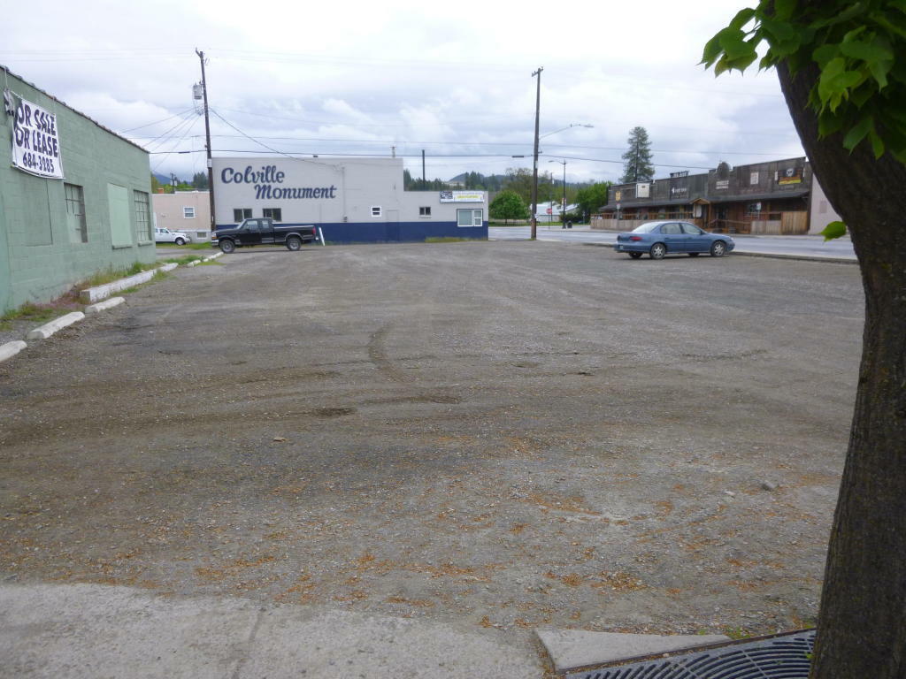 Property Photo:  202 N Main St  WA 99114 