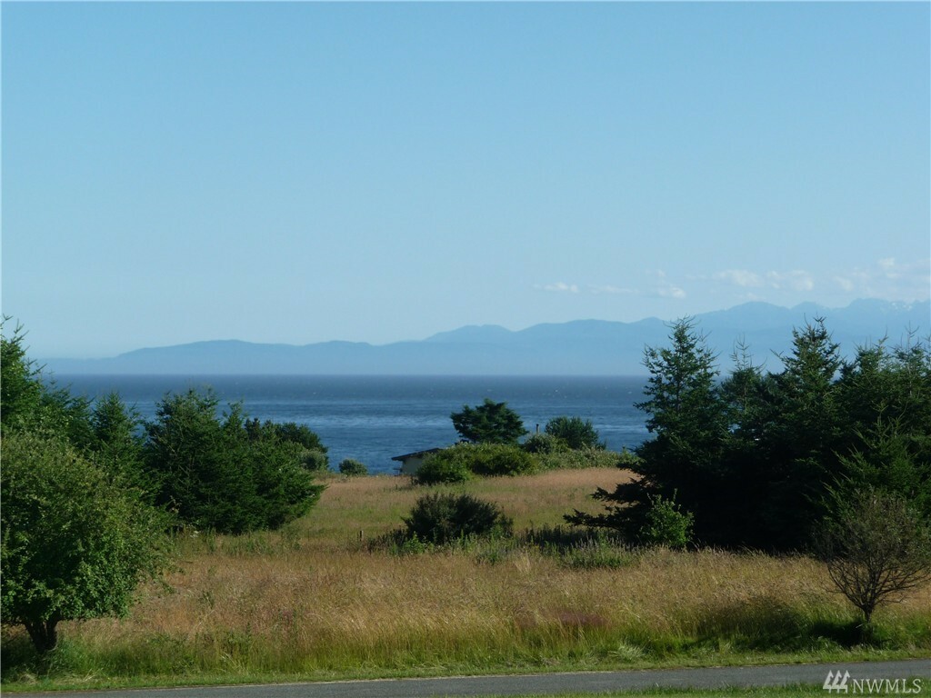 Property Photo: 354 Ocean View Dr WA 98250