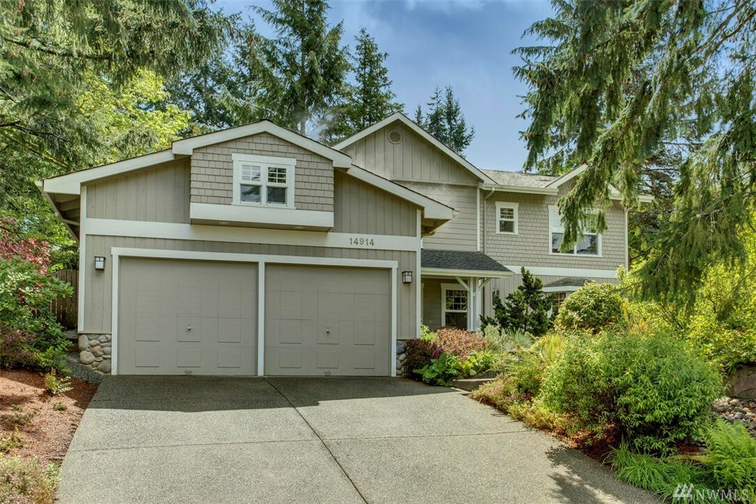 Property Photo:  14914 SE 47th Ct  WA 98006 