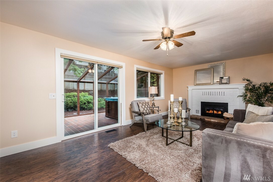 Property Photo: 14123 101st Place NE WA 98034