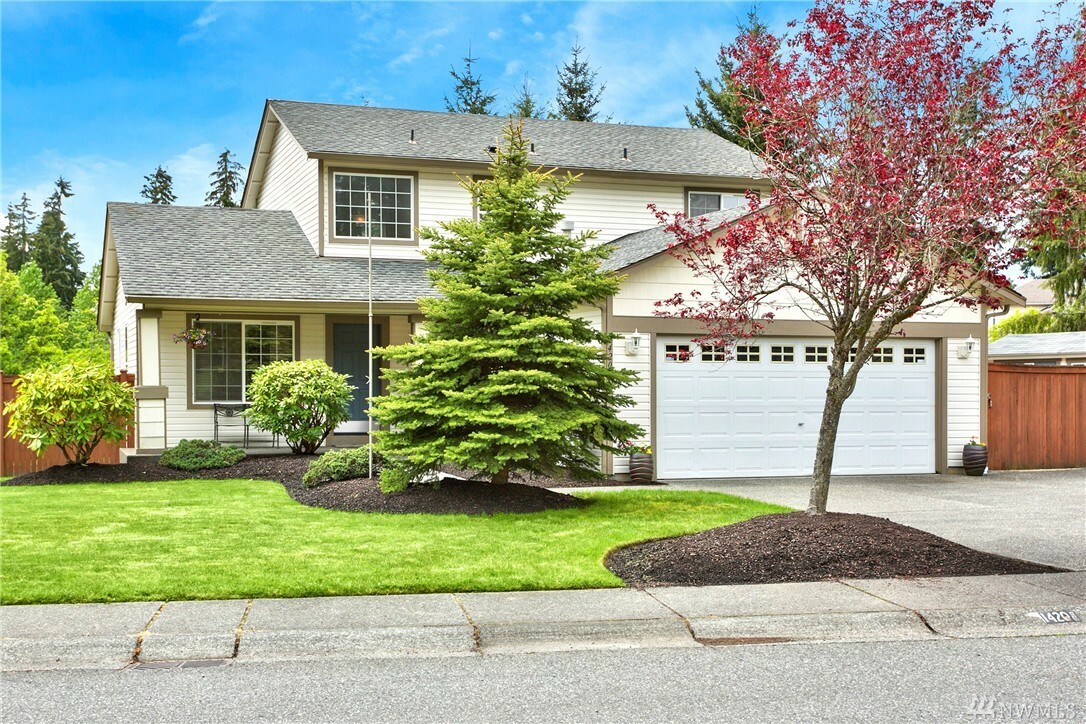 Property Photo: 14208 53rd Ave SE WA 98208