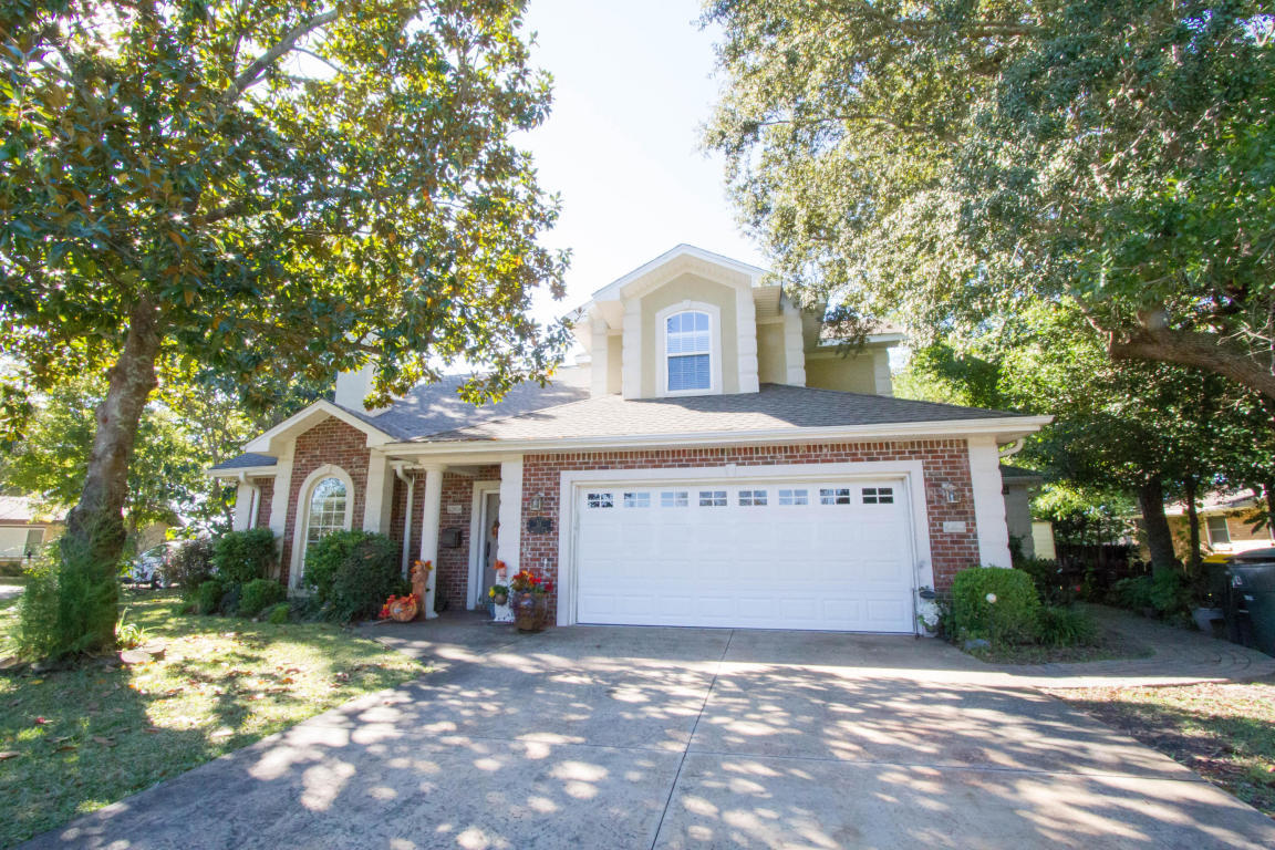 Property Photo: 24 NW Chelsea Drive FL 32547