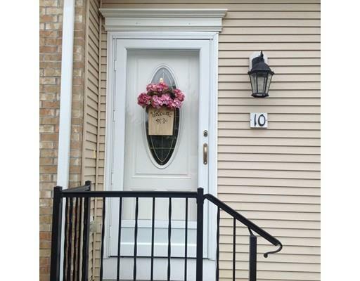 Property Photo: 10 Wynnfield Cir 10 MA 01077