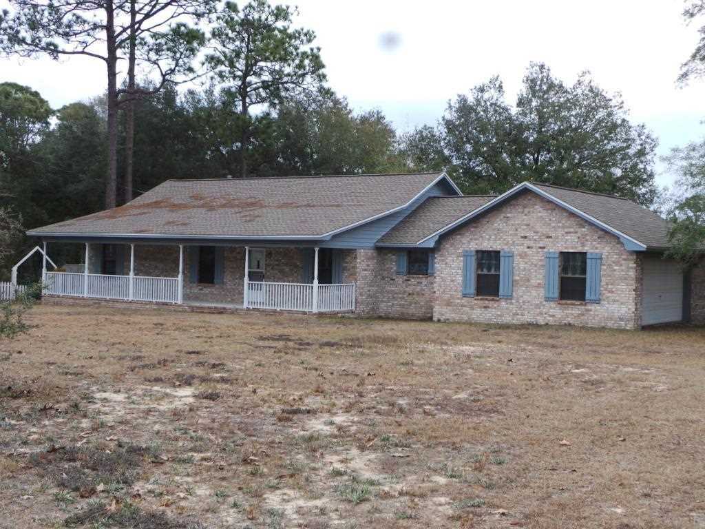 Property Photo:  7038 Beulah Rd  FL 32526 