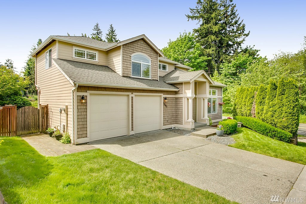 Property Photo:  12407 NE 103rd Place  WA 98033 