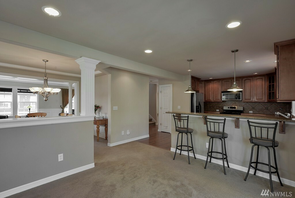 Property Photo: 23621 102nd Place SE WA 98031