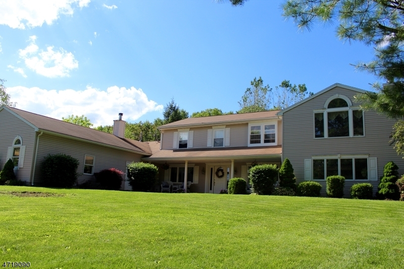 Property Photo:  44 Pond School Rd  NJ 07461 