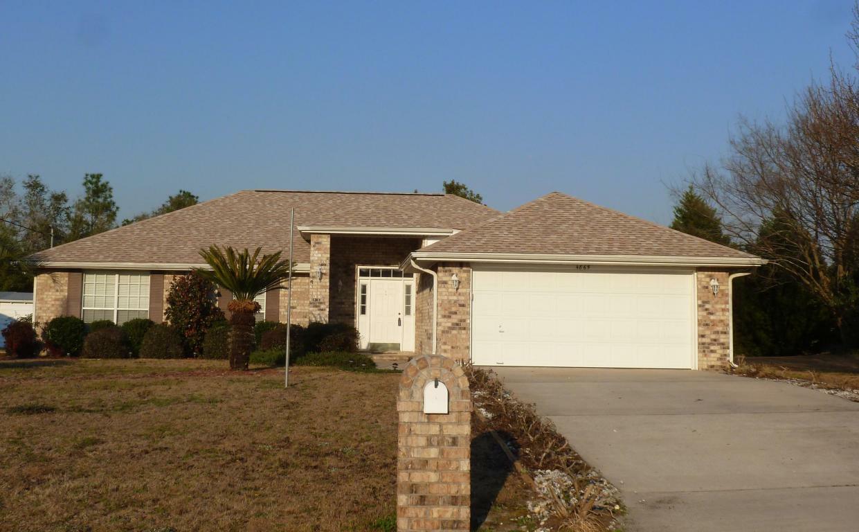 Property Photo:  4865 Leyland Lane  FL 32536 