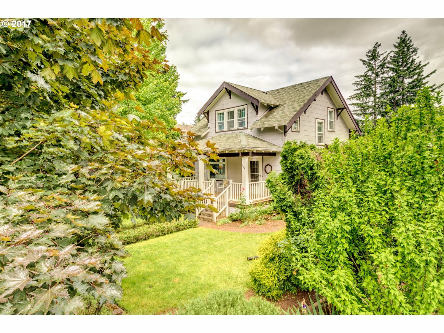 Property Photo:  114 W 32nd St  WA 98660 