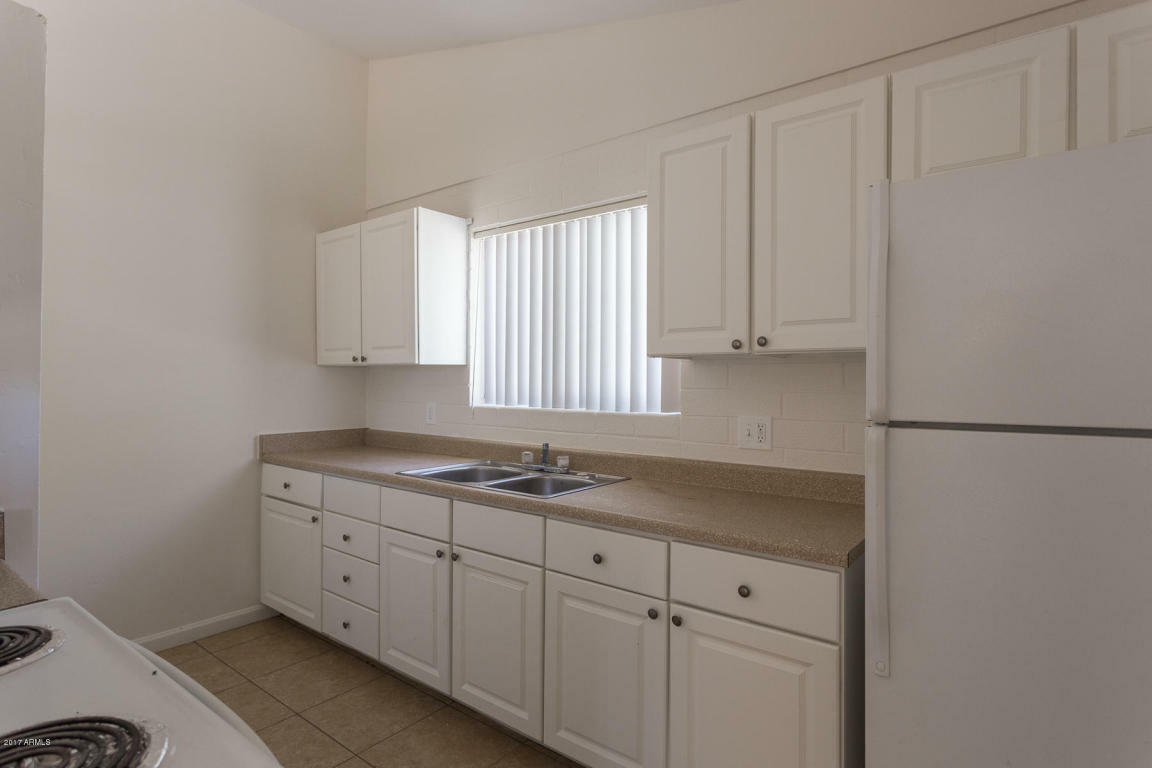 Property Photo: 3827 W Ruth Avenue AZ 85051