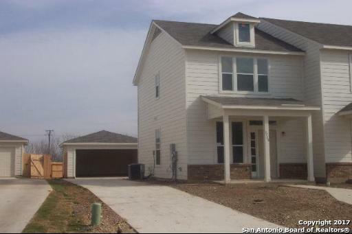 Property Photo: 3718 Browning Blf TX 78245