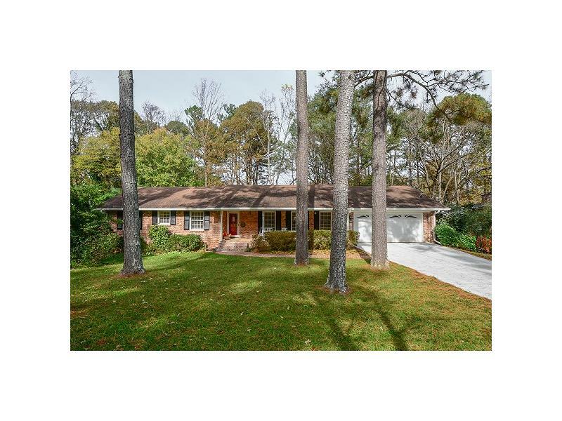 Property Photo: 3740 Doroco Drive 30340