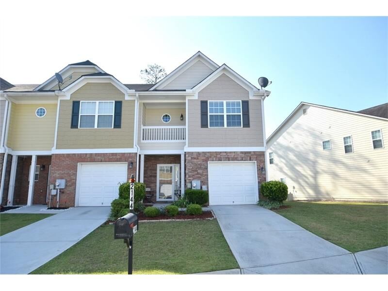 Property Photo: 2144 Burns View Lane 30044