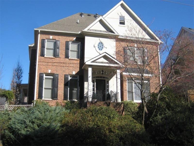 Property Photo: 2282 Briarcliff Commons 30345