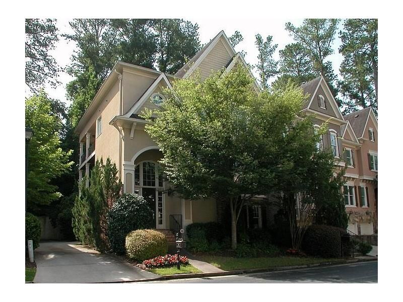 Property Photo:  1922 Saxon Valley Circle NE   30319 