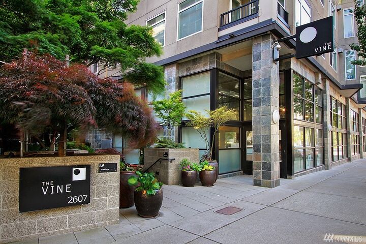 2607 Western Ave 254  Seattle WA 98121 photo