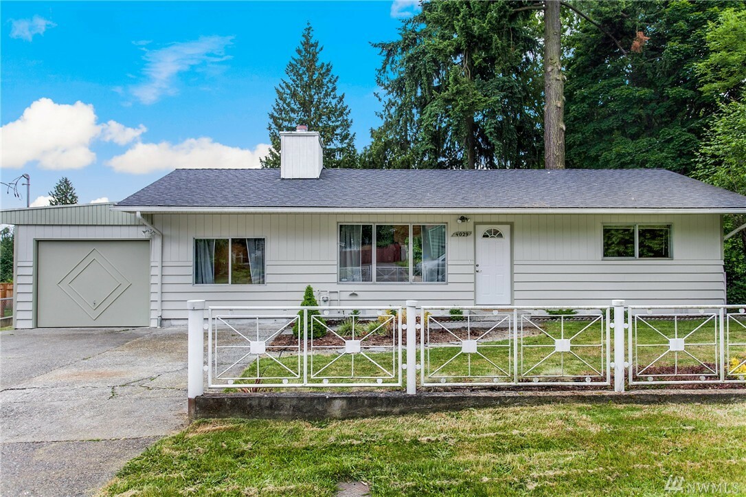 Property Photo:  4029 S 172nd St  WA 98188 