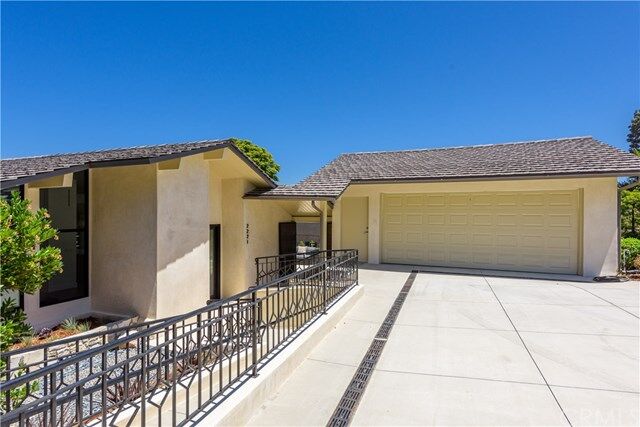 Property Photo: 2221 Via La Brea CA 90274