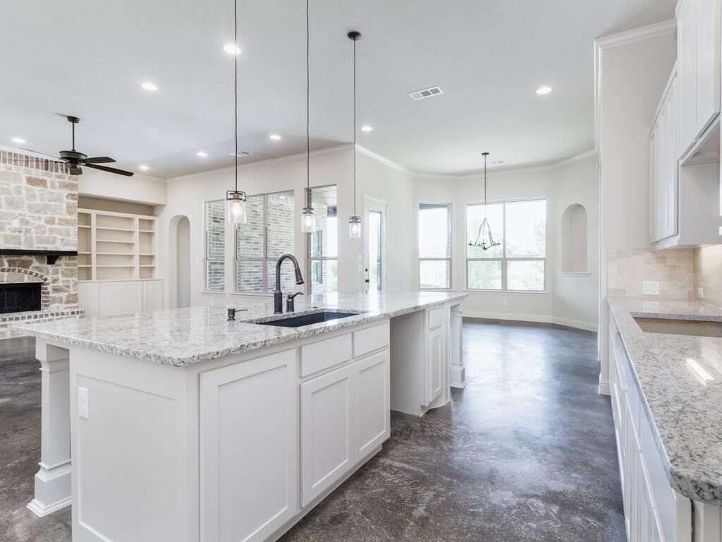 Property Photo:  7633 Eagle Ridge Circle  TX 76179 