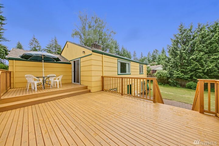 Property Photo:  15603 2nd Ave NW  WA 98177 