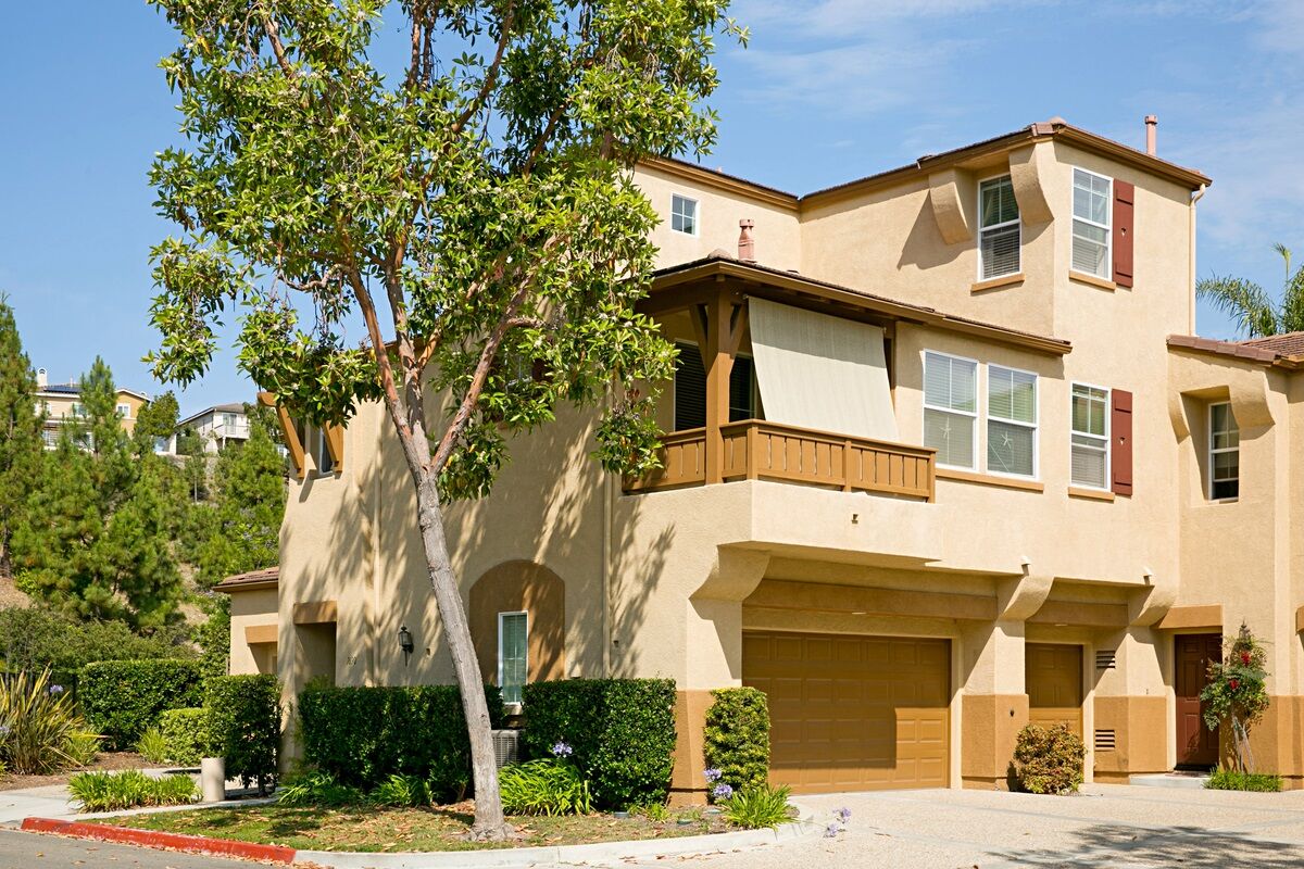 Property Photo:  1690 Sunnyside Ave  CA 92078 