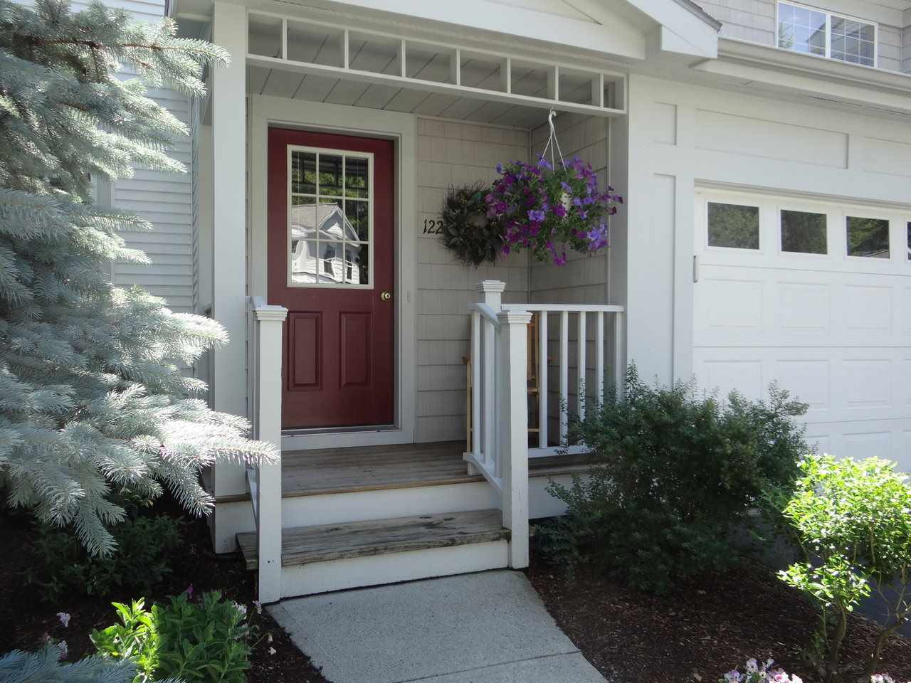 Property Photo: 122 Stonington Circle VT 05403