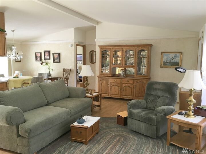 Property Photo: 300 Serpentine Rd WA 98382