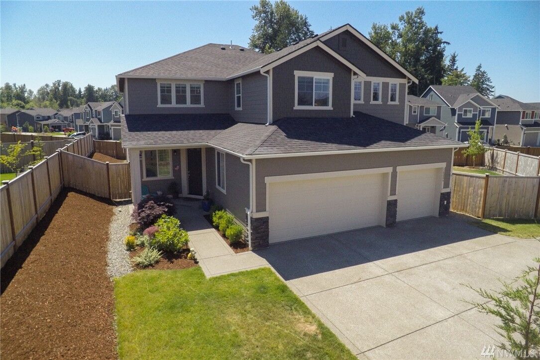 Property Photo: 16206 81st Ave E WA 98375