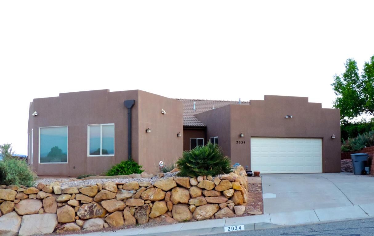 Property Photo:  2034 E 180 South Cir  UT 84790 