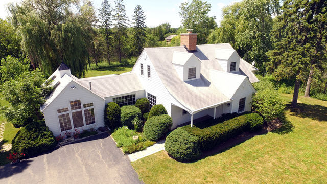 Property Photo:  550 Bradley Road  IL 60045 