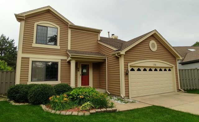 Property Photo:  198 Seneca Trail  IL 60108 