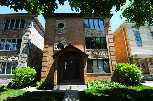 Property Photo: 2913 74th Avenue 3 IL 60707