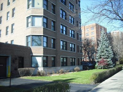 Property Photo:  4880 N Marine Drive 213  IL 60640 