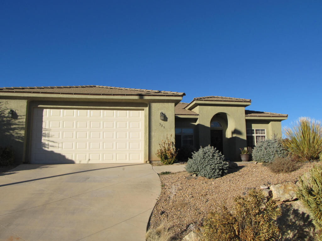 Property Photo:  335 E 860 N  UT 84737 