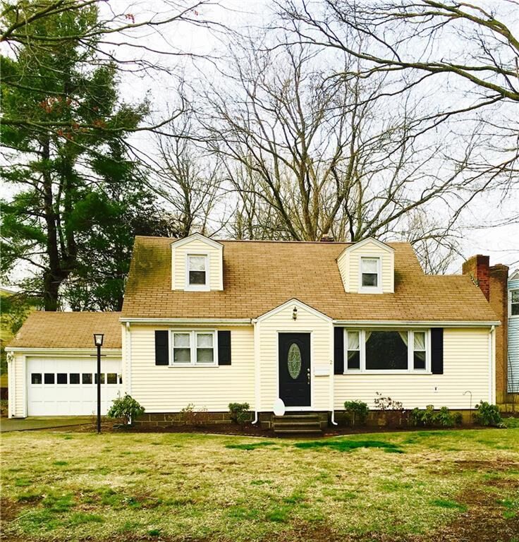 Property Photo: 2 Underhill Road CT 06460