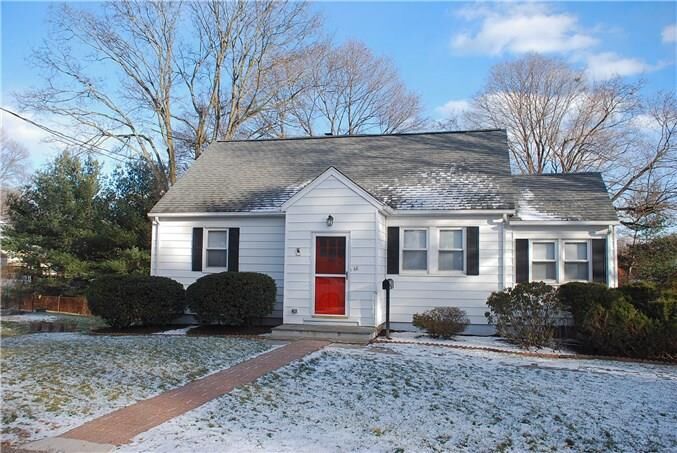 Property Photo:  48 Lakeview Drive  CT 06850 