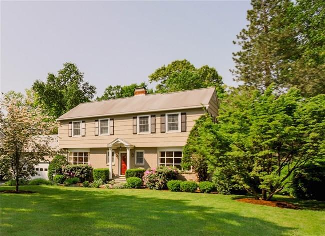 Property Photo:  51 Winoca Road  CT 06825 