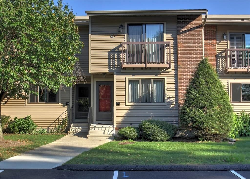 Property Photo:  330 Merwin Avenue D3  CT 06460 