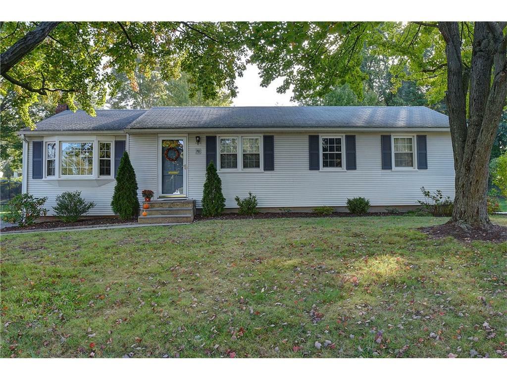 Property Photo: 70 Fairlane Drive CT 06109