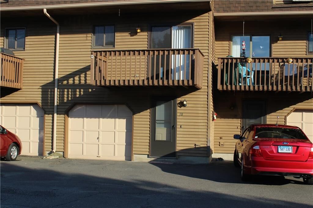 Property Photo:  895 Matthews Street 18  CT 06010 