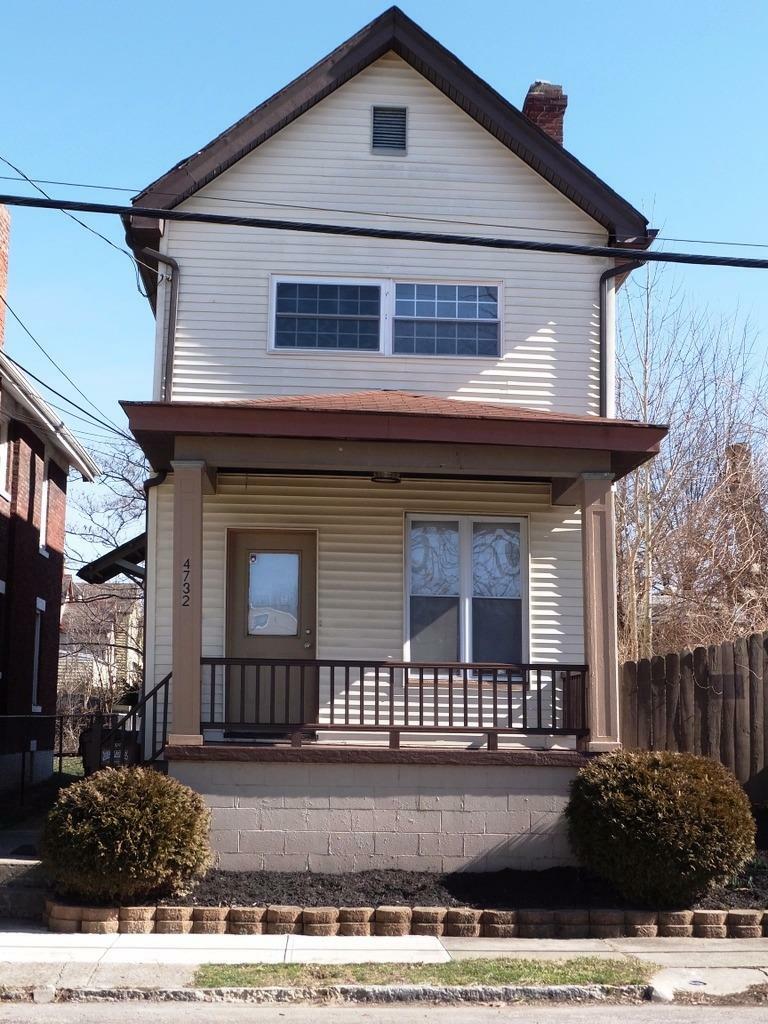 Property Photo: 4732 Franklin Avenue OH 45212