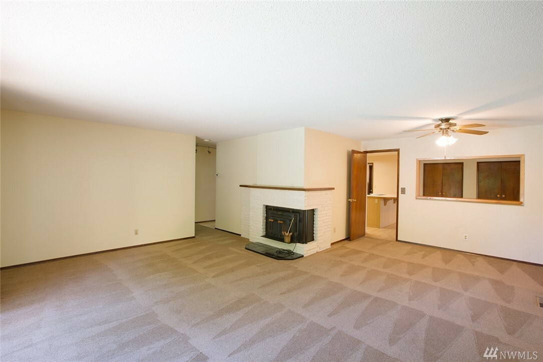 Property Photo: 1830 N Lexington St WA 98406