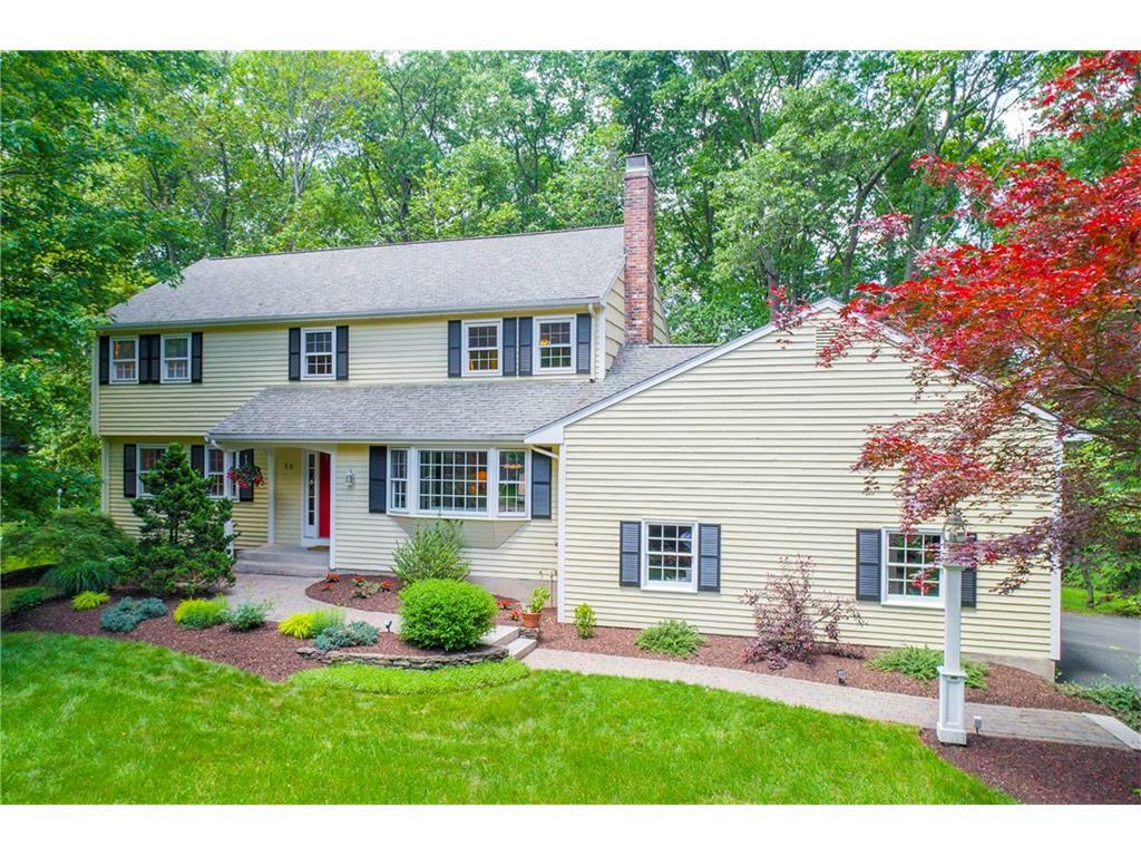 Property Photo: 18 Hampden Circle CT 06070