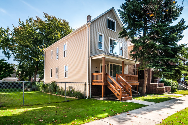 Property Photo: 8451 S Marquette Avenue IL 60617