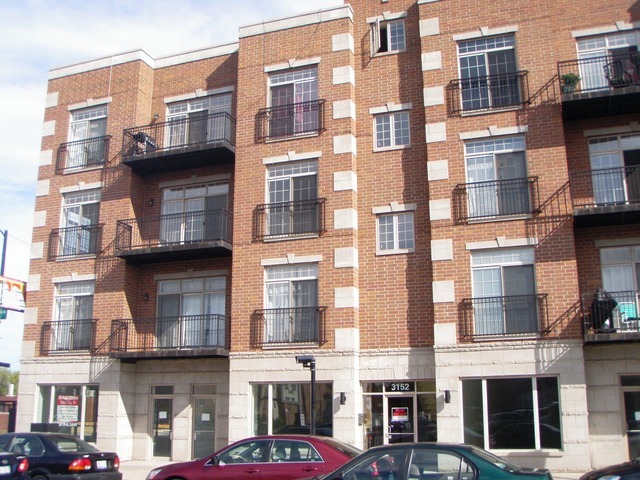 Property Photo: 3152 W Devon Avenue 2D IL 60659