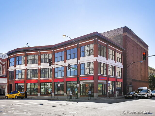 Property Photo:  4752 N Racine Avenue 205  IL 60640 